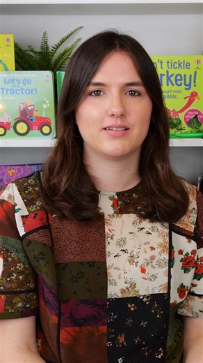 📢 NEW series alert! 📢 Dressing up is SO much fun and now children as young as two can join in with this brand new series Sticker Dressing Up, featuring BIG sparkly stickers for little hands 📖✨ #UsborneBooks #ActivitiesForKids #NewSeries #StickerFun