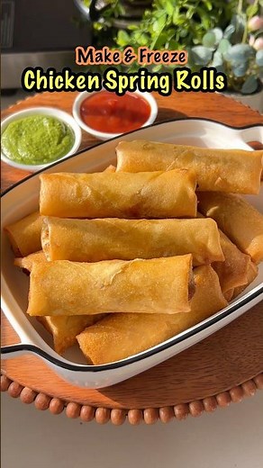 Perfect Iftar Snack 🌙✨Crispy Chicken Spring Rolls😋| Make & Freeze #chickenspringroll #springrolls