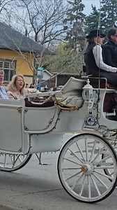 Clip-clopping through the cobblestones, wrapped in history and charm — Niagara-on-the-Lake is pure storybook magic. Exploring the old-fashioned way! [2ndMay25] #visitcanada #Niagara-on-the-Lake #ontario | Eleanor Ibero Sahidullah