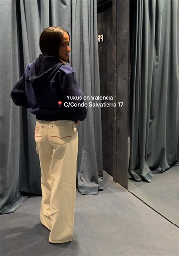 Tienda YUXUS en Valencia - Tu destino de moda