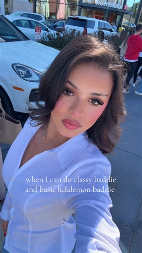 sophiag2.884 (@sophiag2.884)’s video of Baddie Outfits