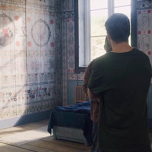 In the script when christian saw simon (blood eagled) he thought it was josh…. #midsommar#midsommaredit#a24#ariaster#jackreynor#williamjacksonharper