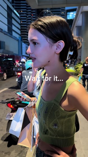 Kayla: Sparkle Artist and Influencer | Kayla's Dancing Videos and Live Streams