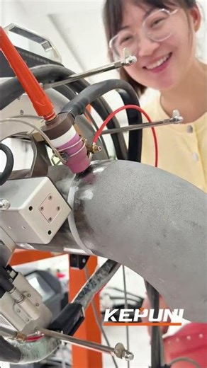 Automatic welding of elbows, argon gas filling can be checked with X-ray -