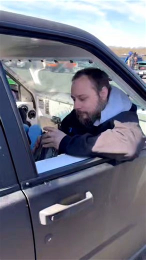 Roths jeep grand cherokee loaded with Sundown Audio! 🔊 #bass #car #audio #fyp #shorts #viral #jeep