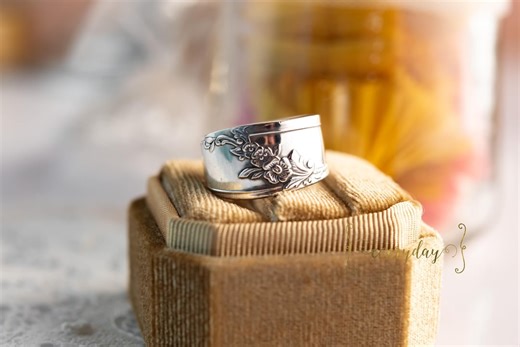 Spoon Ring • 1946 Queen Bess II • Handmade • Authentic Vintage Silverplate Silverware • Spoon Jewelry • Gift for Her - Etsy Australia