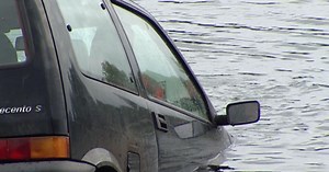 Auto te water: wat nu?