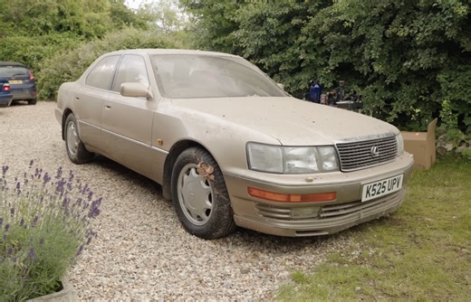 1992 Lexus LS400 Has 11,000 Miles on the Clock, Grandma Had a Special Route With It