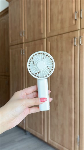 Meet our summer bag essential: the MUJI Rechargeable Compact Handheld Fan The MUJI Rechargeable Compact Handheld Fan is the perfect portable fan to bring with you on the go. With a head that is foldable up to 120°, it can be angled up and used on a tabletop. Convenient and simple to use, the button control allows you to turn the fan on/off and cycle through 4 power modes with ease. Never leave your house this summer without this MUJI essential. #MUJI #MUJIUSA | MUJI USA