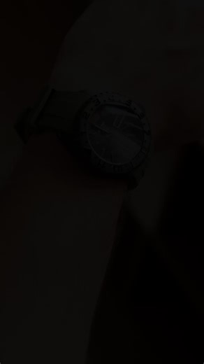 🎨 Color in motion. Power in detail. Meet the TGM 67R — where bold colors meet precision engineering. Featuring a black case, a striking multi-color dial, and Seiko’s trusted automatic movement — this piece is built to turn every glance into a statement. ⚙️ Automatic 24 Jewels 💥 Durable black bezel 🌈 Multi-colored markers 🟩 Sporty green strap Own the spotlight. _____________ web : tgmwatch.com/products/tgm-i-67r #watches #watchlover #TGM #Seiko | TGM Watches