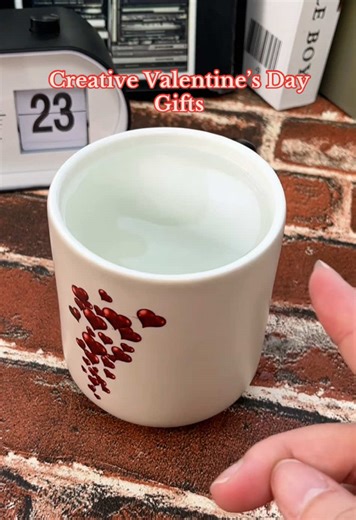 Creative Valentine’s Day Gift: Color Changing Mugs