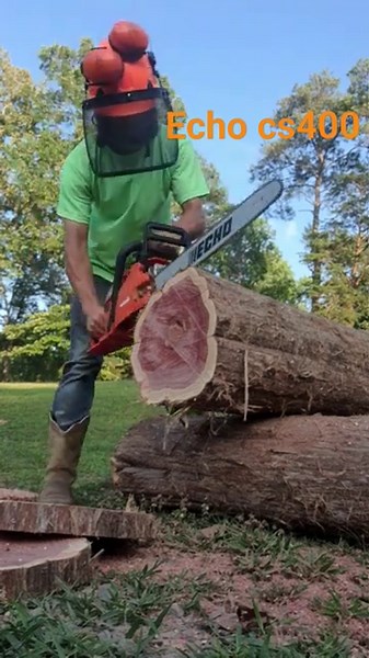 echo cs 400 cutting cedar log