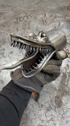 Creating a Giant Sand Worm: Sculpting Process Revealed!