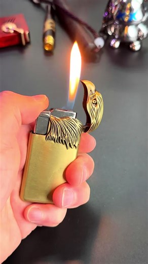 Eagle-shaped inflatable lighter#lighter #lighters #LighterTikTok #Gift #Lighterstyle