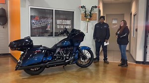 Richard traded up for this stunning Mako Shark Fade CVO Road Glide! Congratulations 🎉 Enjoy your new ride for many miles to come! | Colonial Harley-Davidson