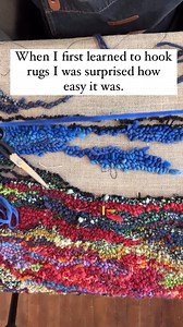 Rug hooking is a simple craft. You just pull your strand of yarn up through linen one loop at a time.#rughookingartist #fblifestyle #rughooking #rughookersofinstagram #hookedrug #hookedrugs #rughookers #fiberart #fibreartist | Rug hooking