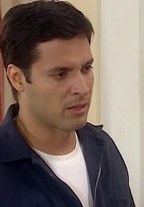 Ser bonita no basta S01:E43 - Capítulo 43