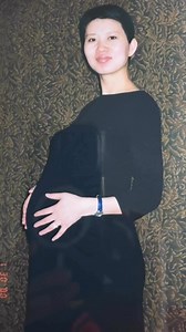 When your metabolism starts running on senior citizen hours, fitness is a whole different game. So when people say I’m lucky to have skinny genes, I just laugh—nope, I earned this. Fitness is all about discipline.After my second son, I gained 35 pounds like every mom juggling babies and exhaustion. At 35, I got serious about working out, and here’s the truth: if you see a lean woman, she probably works for it. It’s not magic, not lucky genes—just consistency.Do I love working out? Nope. Some day