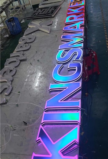 Next Generation Decoration: A Dazzling Dynamic Sign#led #ledsign #storefrontsign #signs #sourcefactory