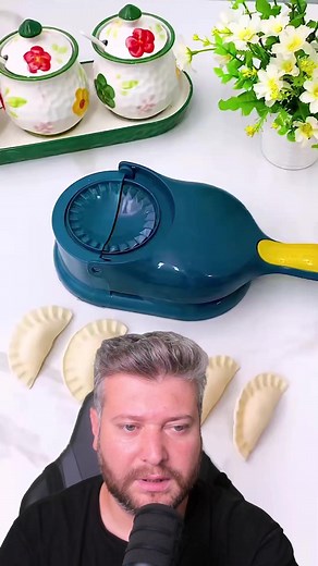 Two-in-one ravioli maker 😎😍 Read the description👇 Friends, I ordered 5 pieces of this product. I will give it away to those who follow me, including shipping, for 5 items. #manti #mantimaker #food #practicalproducts #reels #trendyol | Do It Yourself