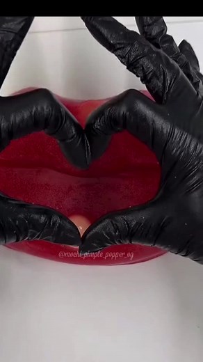 Have yiu ever have a pimple on the border of your lips ? Relax this is not a real lip so we can relief our stress ! #longervideos #foryou #npc #fyp #fypシ゚viral🖤tiktok #CapCut #asmr #satisfying #us #viral #mochipimplepopping #pimplepoppin #ai #lips #redlips #sexylips #biglips #liptreatment #lippimples #beautifullips #lippimpleremoval