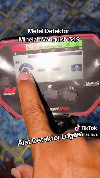 Metal Detektor Minelab Vanquish 349