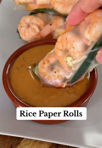 How to Make Vietnamese Rice Paper Rolls at Home