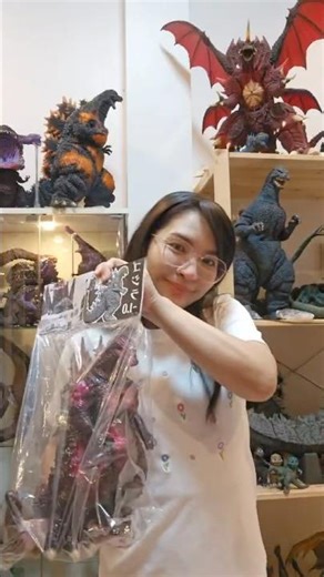 Unpack Godzilla -1.0 Sofubi from Famama Yan ♥️♥️ Huge size& beautiful paint. #godzilla #movie