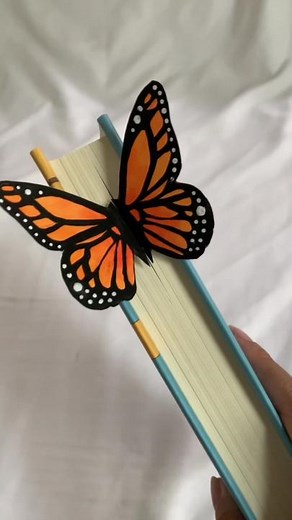 DIY Butterfly Bookmark Design Tutorial