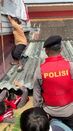 MONANG PARLINDUNGAN AMBARITA on Instagram: "And we will always love u sosiety bitter sweet memories #sarsamaptapmj #baharkam #poldametrojaya"