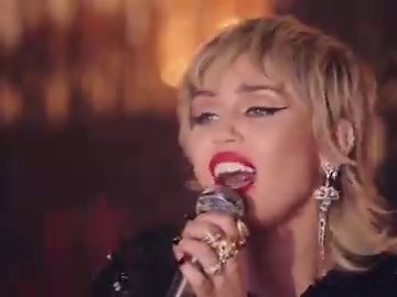 Miley Cyrus - “my future” (Billie Eilish cover).