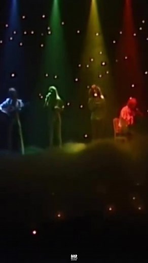 ABBA Performing 'Eagle' in Japan 1978