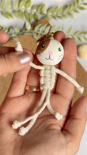 Easy Macrame Cat Keychain Tutorial 🐱 | Beginner-Friendly DIY