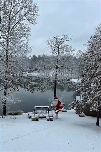 I think we saw Santa today | Brenda Barnett Knott