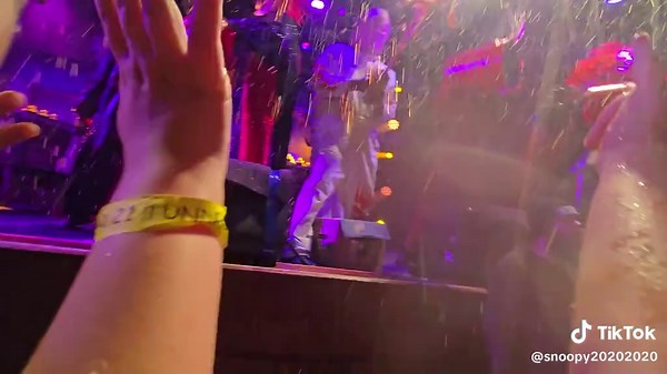 My First ICP Show Experience with Faygo Break