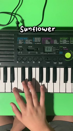 Sunflower - Post Malone, Swae Lee | CASIO SA-47 piano (Nicomo) #fyp #sunflower #titanic #titan #postmalone