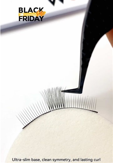 UPGRADE ALERT! 🚨 Our 8D Promade Narrow Fans just doubled — from 500 to 1000 fans! 💥 Now only $8.99 (40% OFF for Black Friday!) 🖤 Flat base   heat-bond tech = better adhesion, lighter, fuller lashes 👁️✨ #narrowfans #moonlashes #lashproduct #lashvendor #lashsupply