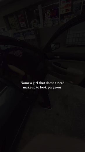 Girls Who Look Gorgeous Without Makeup