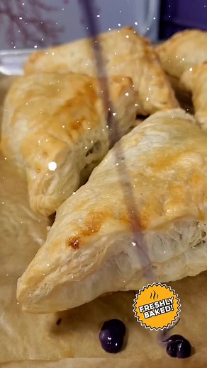 ♣️ ♣️ ♣️ ♣️ Hawaii's Best Ube Turnovers ♣️ Ube Haupia Tarts ♣️ Lilikoi Cheesecake Tarts ♣️ ALL ON SPECIAL ♣️ FRIDAY 10/27/23 ♣️ WHILE SUPPLIES LAST ♣️ Uber Tarts "The Original" AVAILABLE ALL DAY ♣️ WALK-IN CUSTOMERS ALWAYS WELCOME ♣️ NO PRE-ORDER REQUIRED ♣️ 💥💥‼️💥 OUR NEW HOURS OF OPERATION: 💥‼️💥 WEDNESDAYS 💥‼️💥 FRIDAYS ❤️❤️ 💥‼️💥 SATURDAYS 💥‼️💥 9AM-2PM 💥‼️💥💥 • • • #uberfactory #WAHIAWA #ubertartstheoriginal #ubeturnovers #ubetarts #ube #hawaii #lilikoi #chocolate #turnovers #flakyp