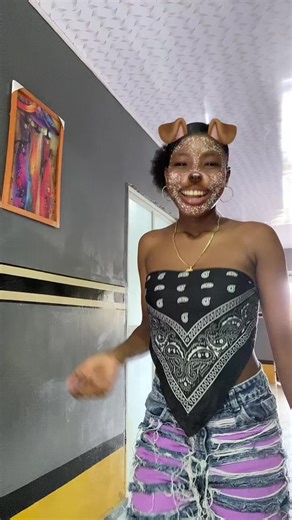 Videos de 💞Angelina💞 (@angelina.castillo4457) con “sonido original - Axelito roblox 🖤”