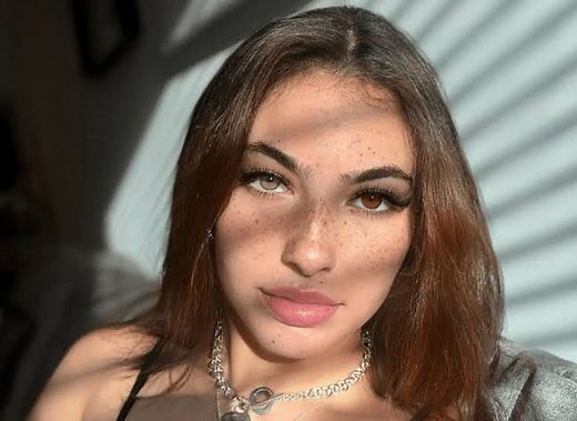 Ash Kaash: Leaks, Onlyfans Model videos - Her age, Career, Biography, Social accounts, Education and Scandals