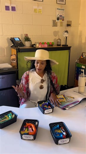 First day of reading groups and we are first focusing on introducing our reading group toolkit✨🍎🎥Credit : dreakscurry(TikTok)🍎✏️ Like our page Rockstar Teachers Era for more teaching ideas and methods. A team of teachers sharing the highs, lows and honest aspects of teaching! #teacherhumor #primaryteacher #targetteachers #teacheroutfit #iteachmiddleschool #teacherlife #firstgradeteacher #teachersbelike #weareteachers #teachershare #teacherstuff #teacherinspiration #teacherootd #teachergoals #