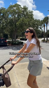 The moment she’s been waiting for 😂 | Sam and Monica