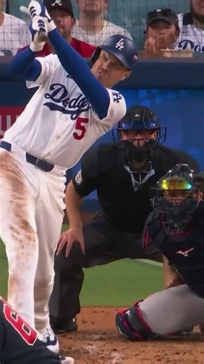 Absolute laser from Freddie Freeman #MLB #Dodgers #HomeRun