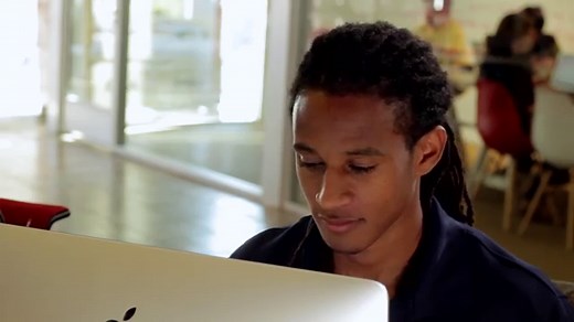 Here's What Actually Gets Mosquito Bites To Stop Itching