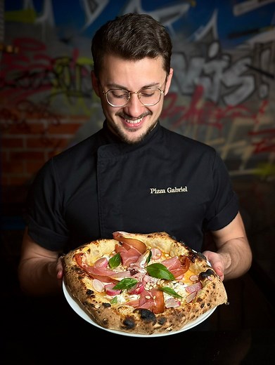 NEXT LEVEL PIZZA 🍕🪻 | Pizza Gabriel