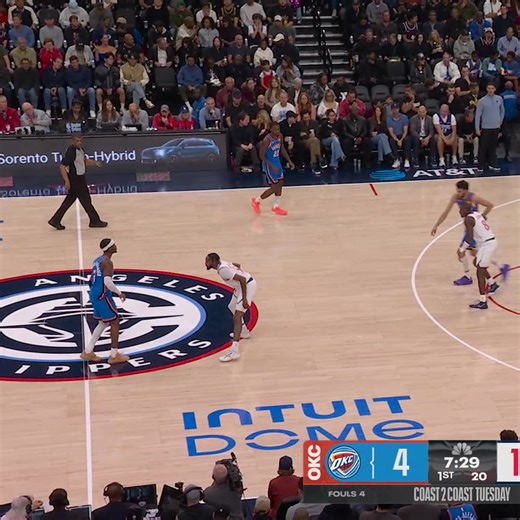 Shai Gilgeous-Alexander produced MVP-like numbers in only 3 quarters of play: 📊 30 points 📊 12 assists 📊 3 blocks 📊 4 3-pointers The Oklahoma City Thunder are now on a franchise record 8-0 start to the season ⚡️ #NBAPhilippines #NBAHighlights | NBA Philippines