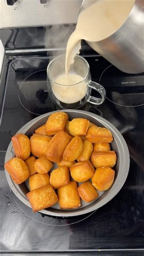 Lynvix Archy Ochieng on Instagram: "MANDAZI MAKING ‼️🇰🇪 RECIPE - Ingredients: 2cups all purpose flour 1tsp cardamom powder 1tsp baking powder 1/3cup sugar 1 tbsp margarine 1egg 1/2cup warm milk 1tbsp yeast Steps -add all your dry ingredients (mix until everything is well incorporated) -Then go in with your wet ingredients knead your dough for 10 minutes … until you have a soft and smooth dough. -cover and let it double in size -dust your working surface and roll your dough (as shown in the vid