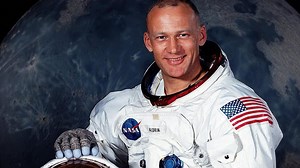 Is Buzz Aldrin still alive and when did he and Neil Armstrong walk on the moon?