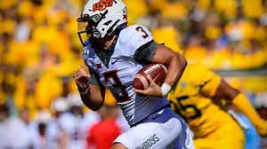 Oklahoma State football rewind: Spencer Sanders' record chase, redshirt tracker & more